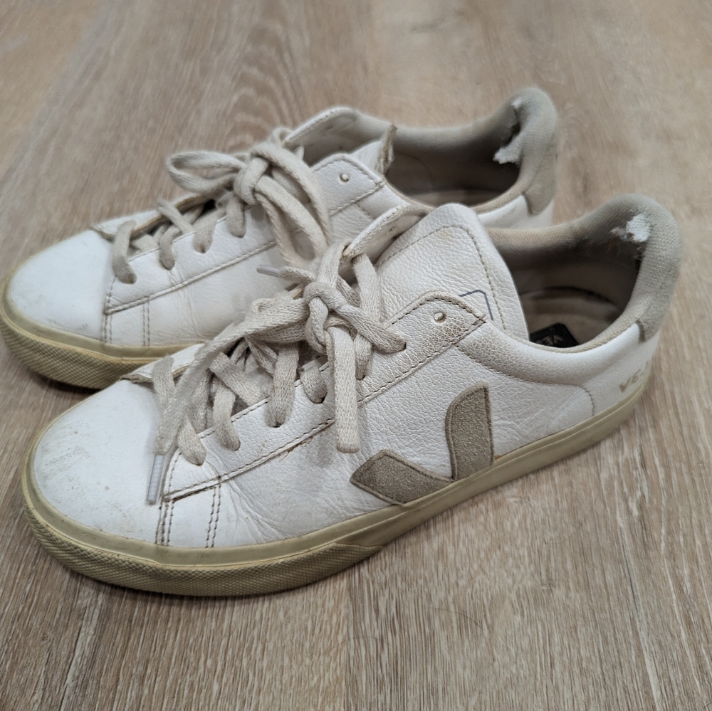 Veja Campo sneakers size 39